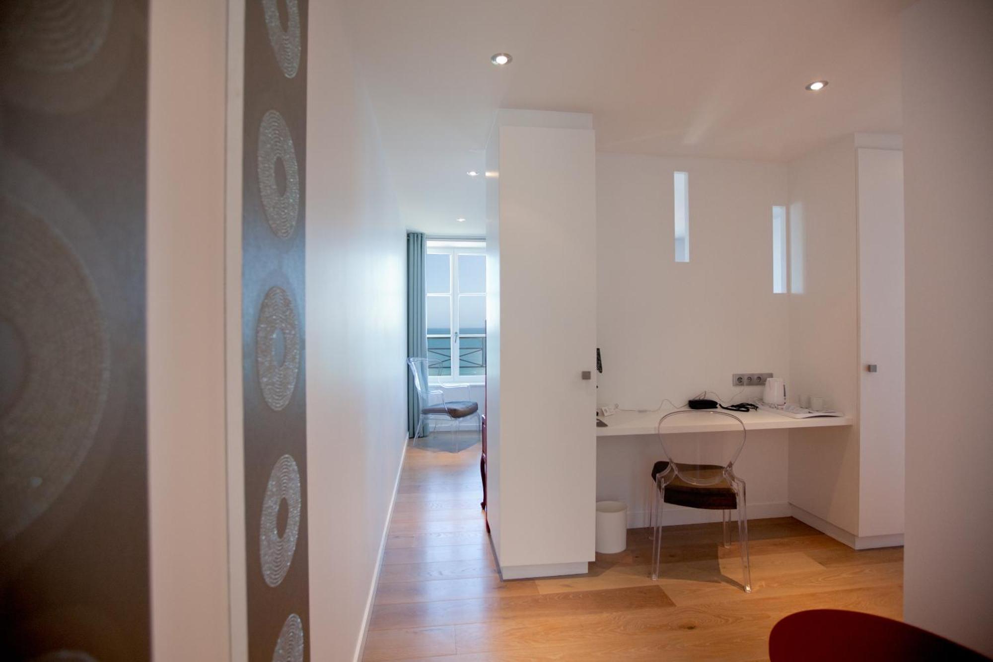 Le Landemer Urville-Nacqueville Room photo